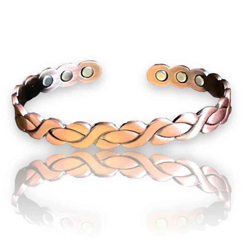 C08b Copper Magnetic Band 'Eternity Twist'