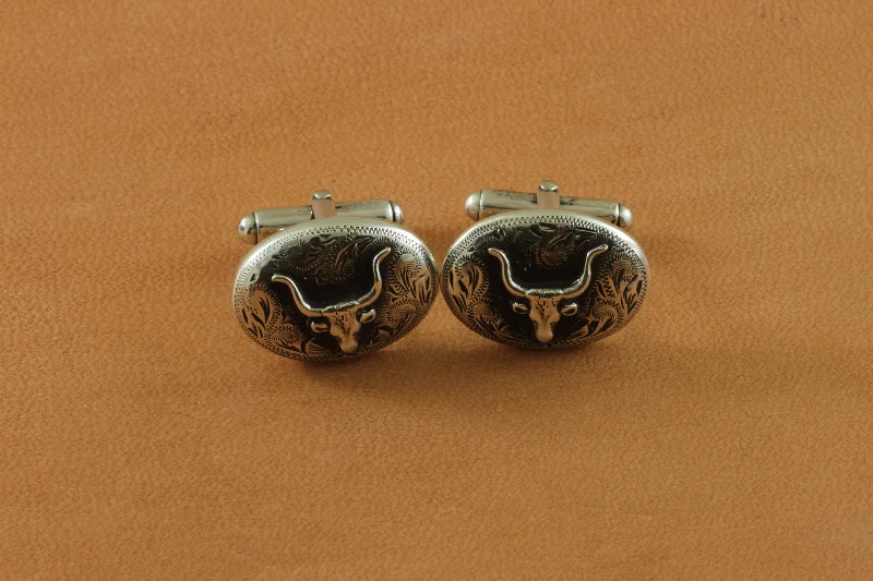 Longhorn Overlay Engraved Oval Cufflinks (SS)