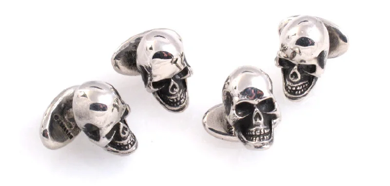 #DC-04 Skull Stud Set