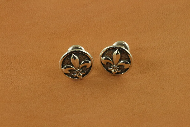 Fleur De Lis on Round Cufflinks