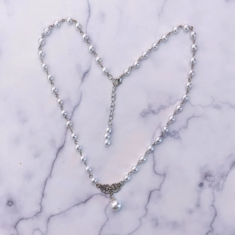 Acrylic Pearl Necklaces (Silver or Bronze)