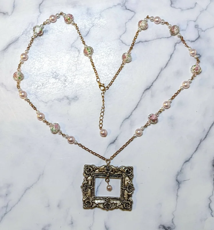 Square Frame Necklace