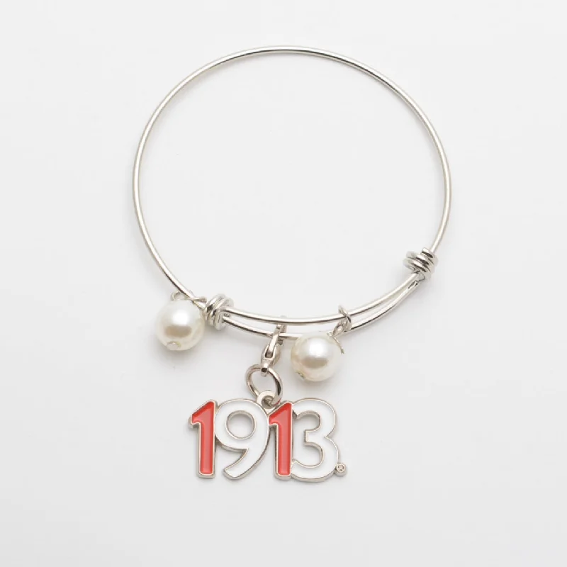 Silver Wire Bracelet with 1913 Charm